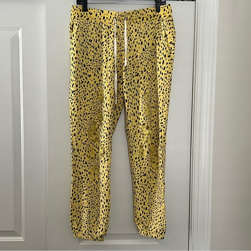 n:PHILANTHROPY Women's Casual leopard cheetah yellow black Sweatpants M